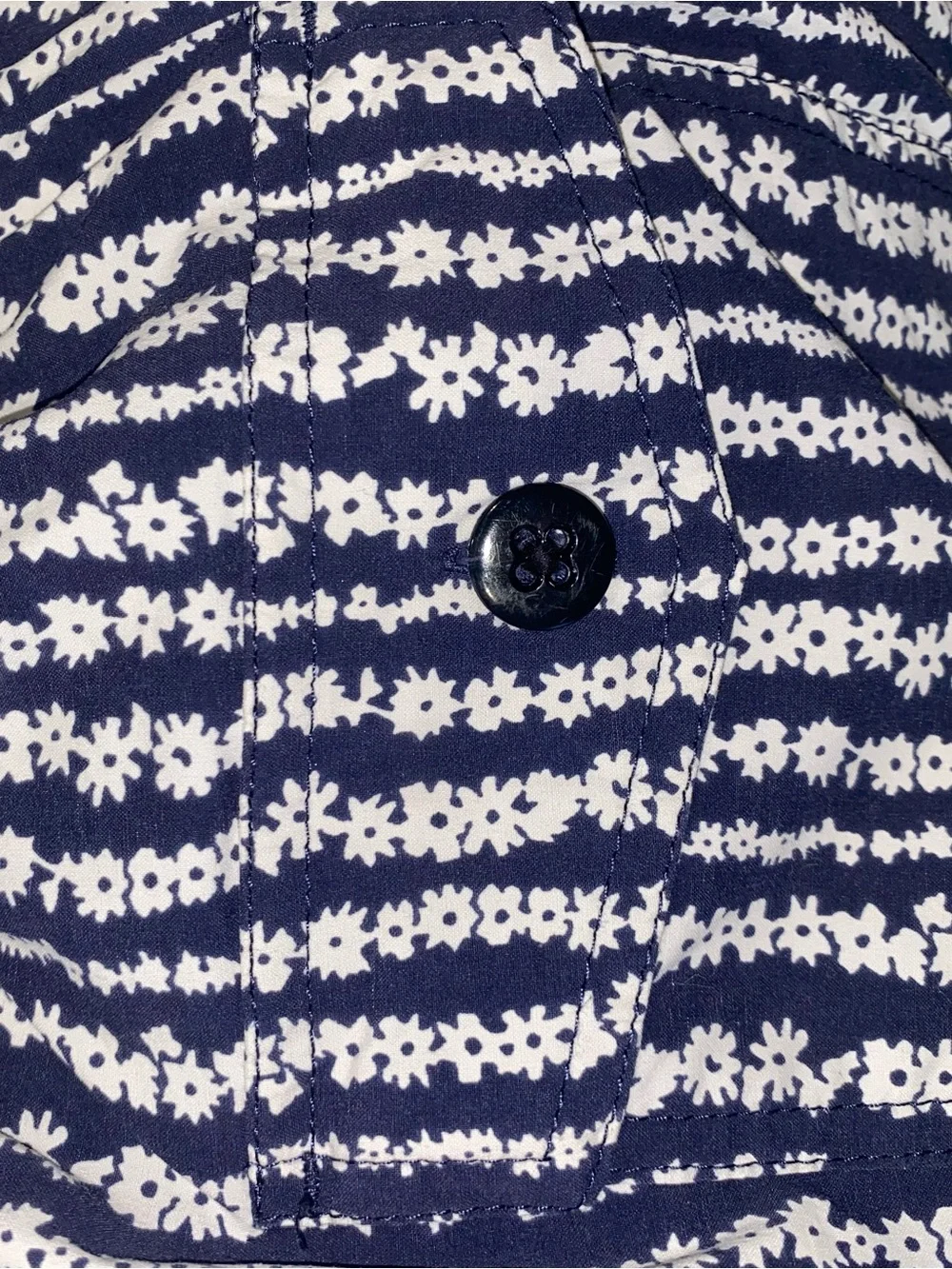 SWIM J. Crew Navy and White Floral Stripe Swim Trunks with Yellow Drawstring M